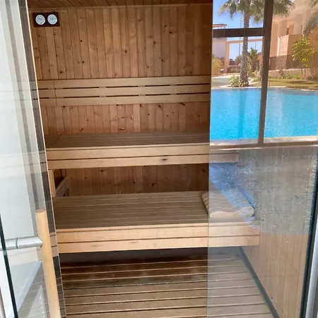 Beachfront Penthouse! * 빌라조요사