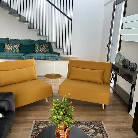 Beachfront Penthouse! * 빌라조요사