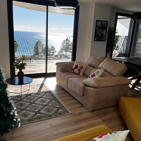 Beachfront Penthouse!
