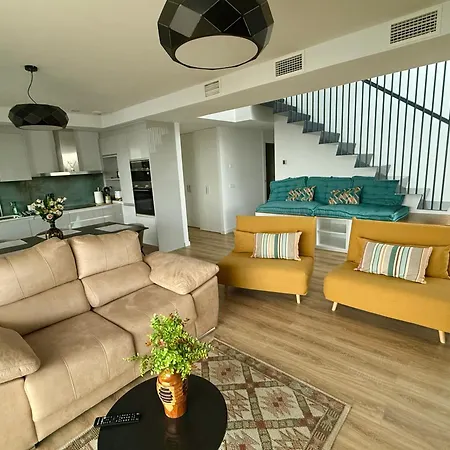 アパート Beachfront Penthouse! *