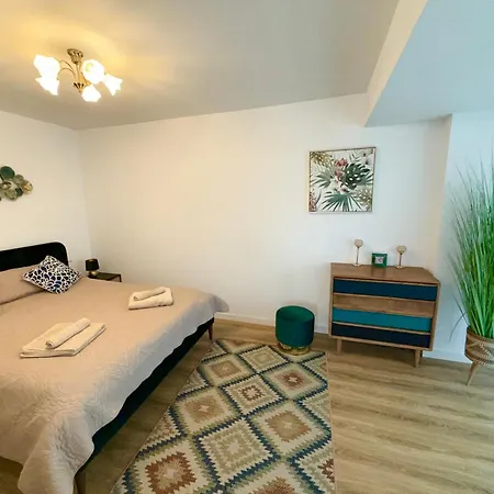 Beachfront Penthouse! ビリャホヨサ